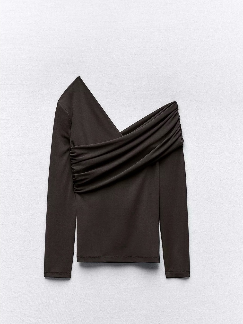 NWOT Zara exposed shoulder draped long sleep top in dark brown (size M)